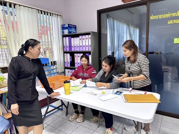 การรับเลือกตั้งสมาชิกสภาองค์การบริหารส่วนตำบลและนายกองค์การบริหารส่วนตำบล ระหว่างวันที่ 1-5 ธันวาคม 2568 เวลา 08.30-16.30น. ณ ที่ทำการองค์การบริหารส่วนตำบลสายทอง