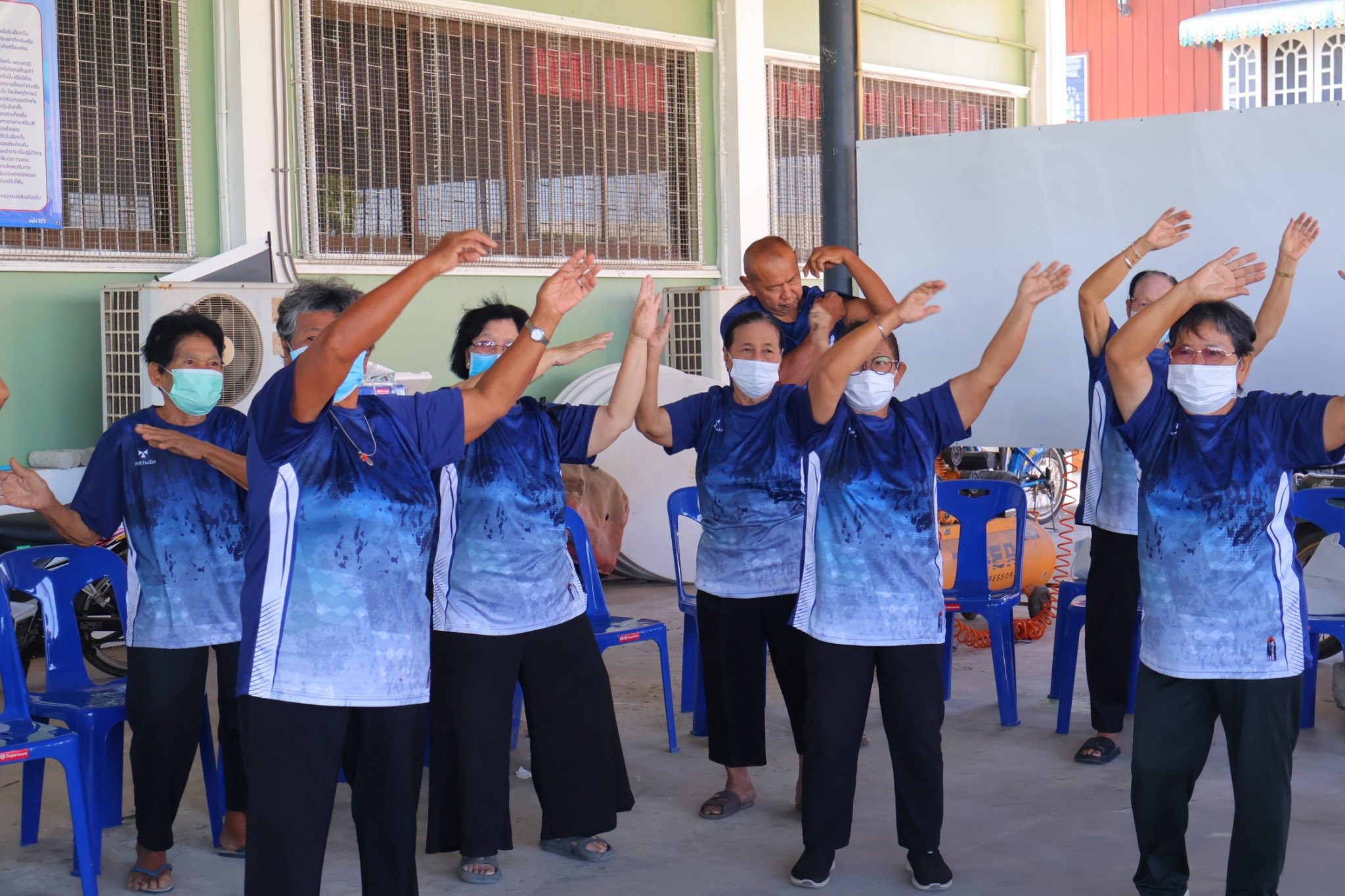 เปิดการเรียนการสอนของโรงเรียนผู้สูงอายุตำบลสายทอง